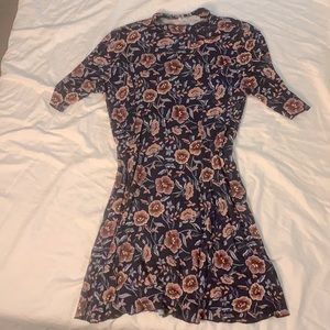 L women’s floral dress